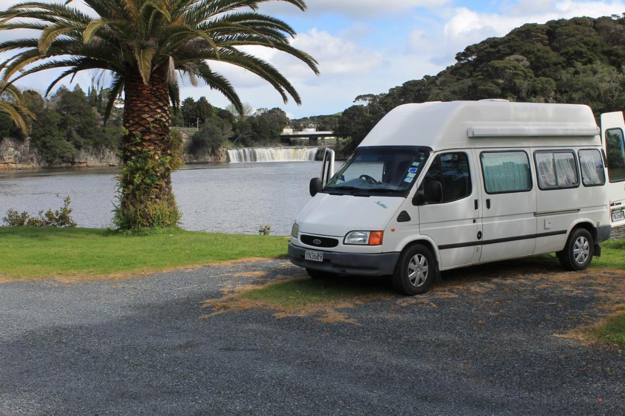 Haruru Falls Motel & Conference Centre Paihia Exteriör bild